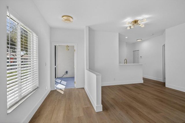 4243 SW 10th Court, Deerfield Beach, FL 33442