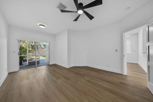 4243 SW 10th Court, Deerfield Beach, FL 33442