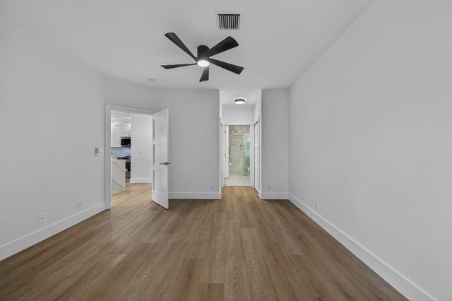 4243 SW 10th Court, Deerfield Beach, FL 33442