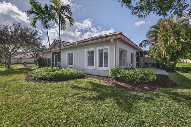4243 SW 10th Court, Deerfield Beach, FL 33442