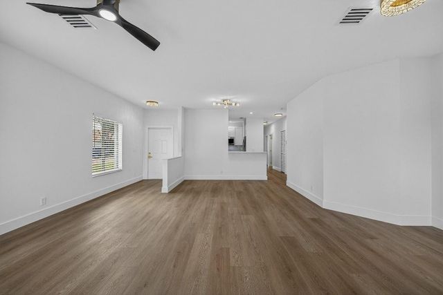 4243 SW 10th Court, Deerfield Beach, FL 33442