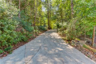 6893 Lakeside Place, Gainesville, GA 30506