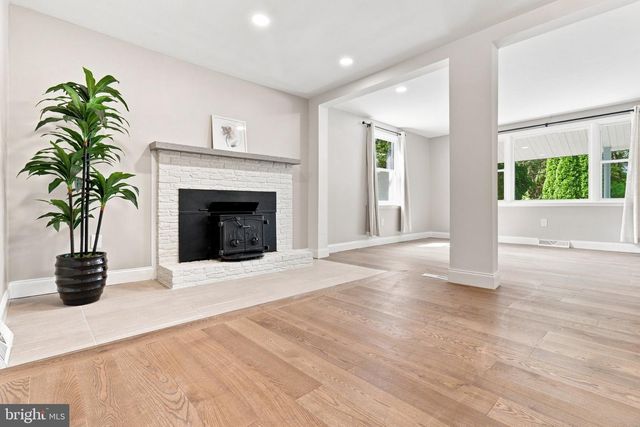 1451 GROVE AVE, West Chester, PA 19380
