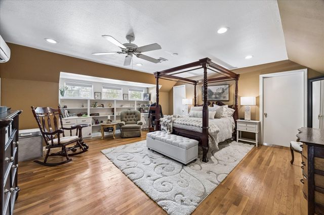 1638 Imperial Crown Drive, Houston, TX 77043