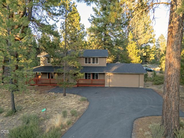 54668 Silver Fox Drive, Bend, OR 97707