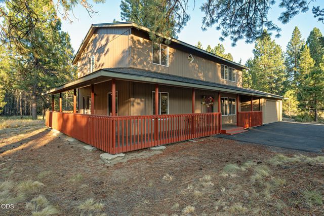 54668 Silver Fox Drive, Bend, OR 97707