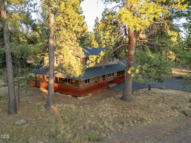 54668 Silver Fox Drive, Bend, OR 97707
