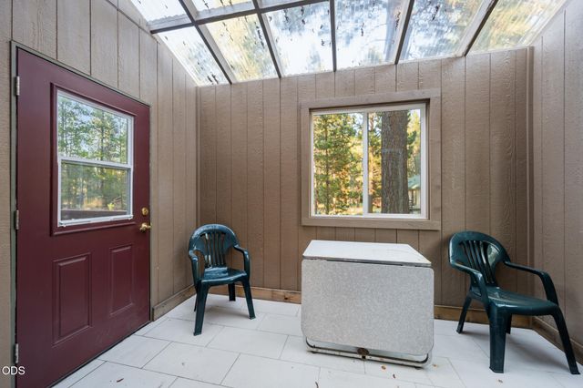 54668 Silver Fox Drive, Bend, OR 97707