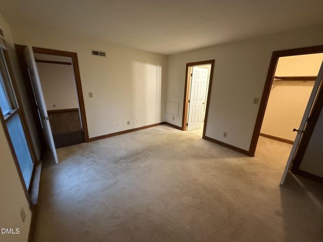 3517 Ivy Commons Drive 301, Raleigh, NC 27606
