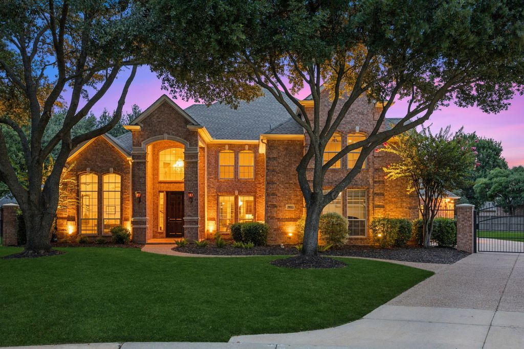 902 Aaron Way, Southlake, TX 76092
