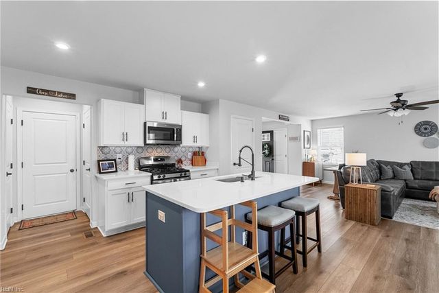 126 Sourgum LN, Williamsburg, VA 23185