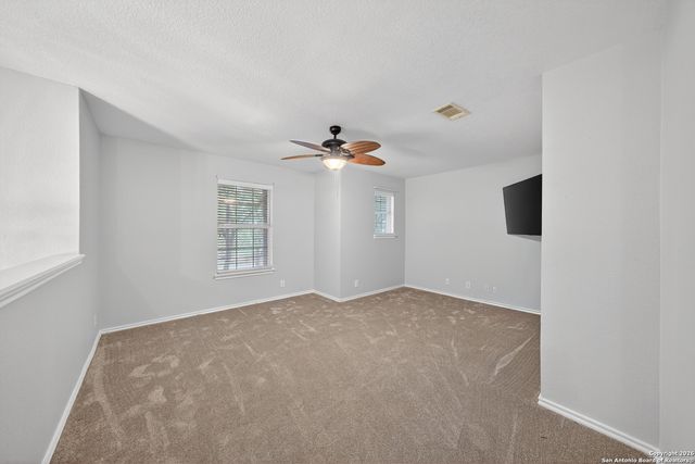 9522 Tascate Drive, Helotes, TX 78023