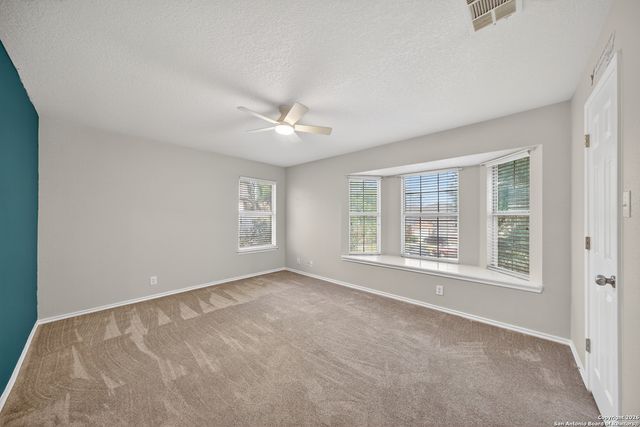 9522 Tascate Drive, Helotes, TX 78023