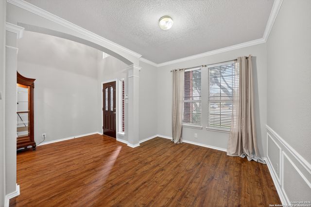 9522 Tascate Drive, Helotes, TX 78023