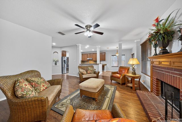 9522 Tascate Drive, Helotes, TX 78023