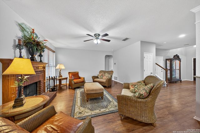 9522 Tascate Drive, Helotes, TX 78023