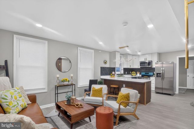 4040 HAYWARD AVE, Baltimore, MD 21215