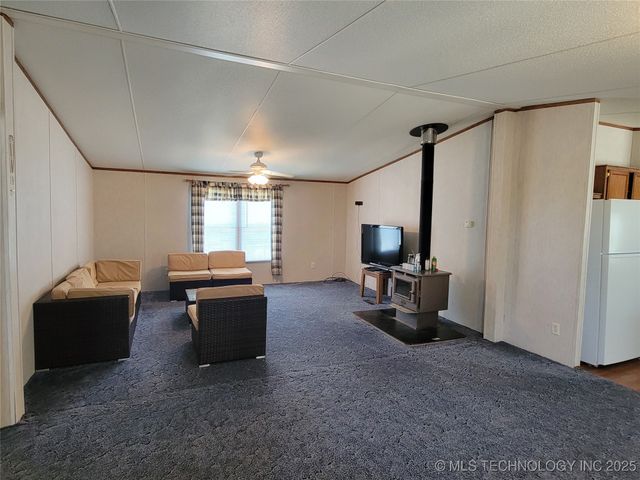 102 James Thomas, Eufaula, OK 74432