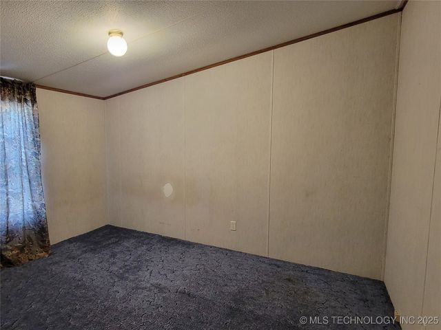 102 James Thomas, Eufaula, OK 74432