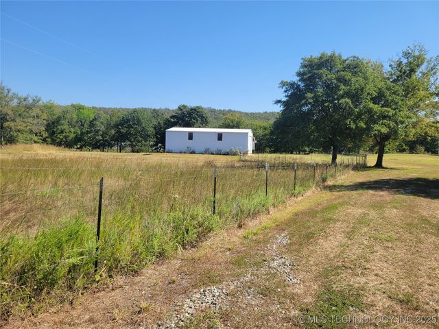 102 James Thomas, Eufaula, OK 74432