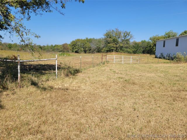 102 James Thomas, Eufaula, OK 74432