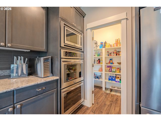 4605 S 19TH St, Ridgefield, WA 98642