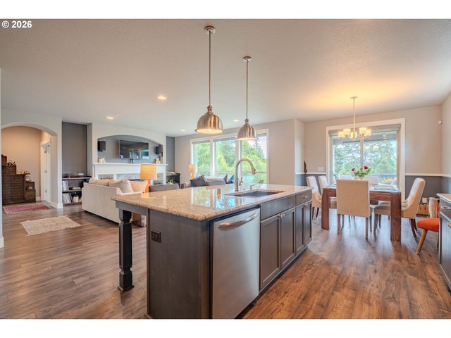 4605 S 19TH St, Ridgefield, WA 98642