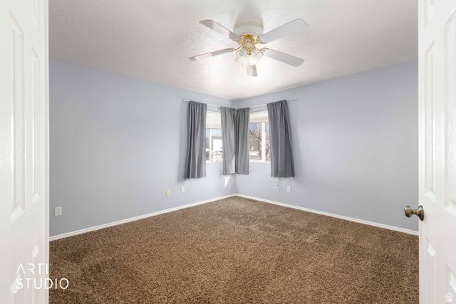 5412 S 3925 W, Roy, UT 84067