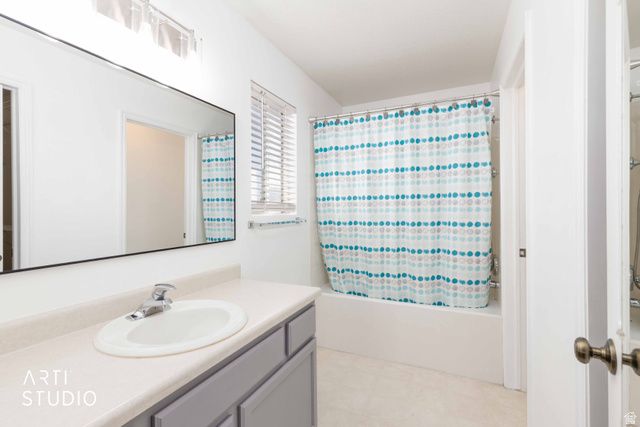 5412 S 3925 W, Roy, UT 84067