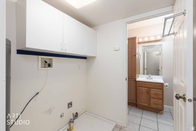 5412 S 3925 W, Roy, UT 84067