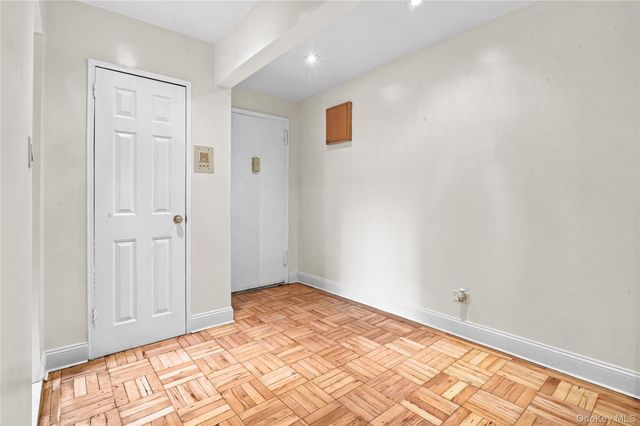 7510 Yellowstone Boulevard 2C, Rego Park, NY 11374