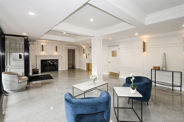 7510 Yellowstone Boulevard 2C, Rego Park, NY 11374