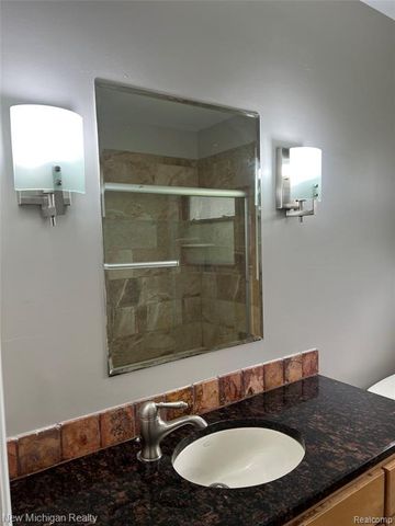 2663 Colonial Way, Bloomfield Hills, MI 48304