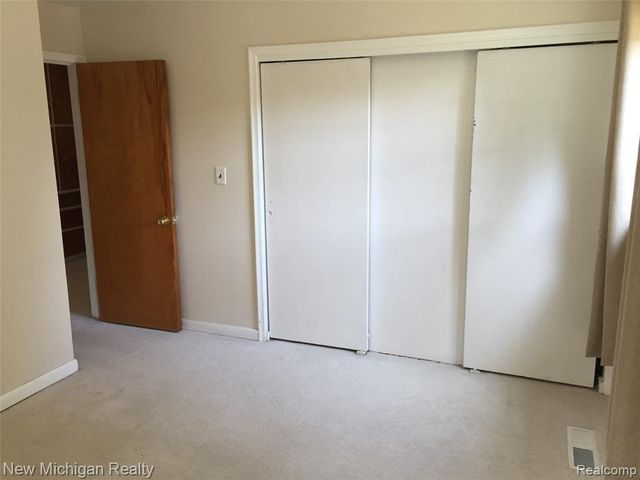 2663 Colonial Way, Bloomfield Hills, MI 48304
