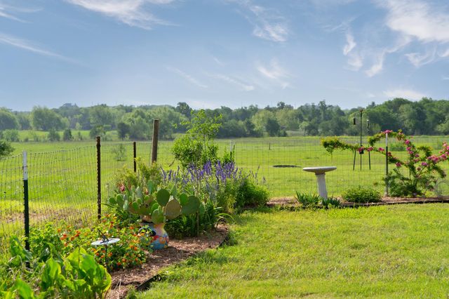 1662 County Road 465, Coupland, TX 78615