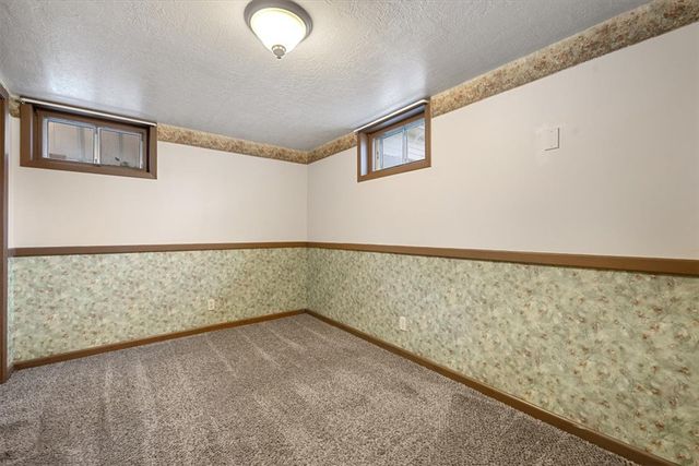 2521 Custer Avenue, Billings, MT 59102