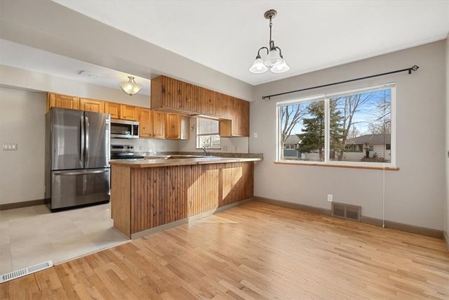 2521 Custer Avenue, Billings, MT 59102