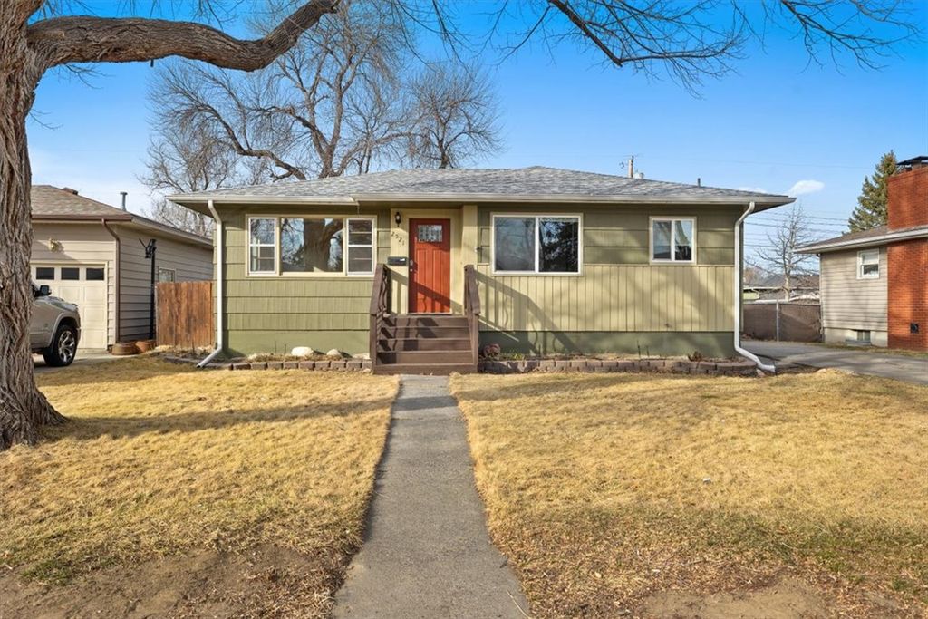 2521 Custer Avenue, Billings, MT 59102