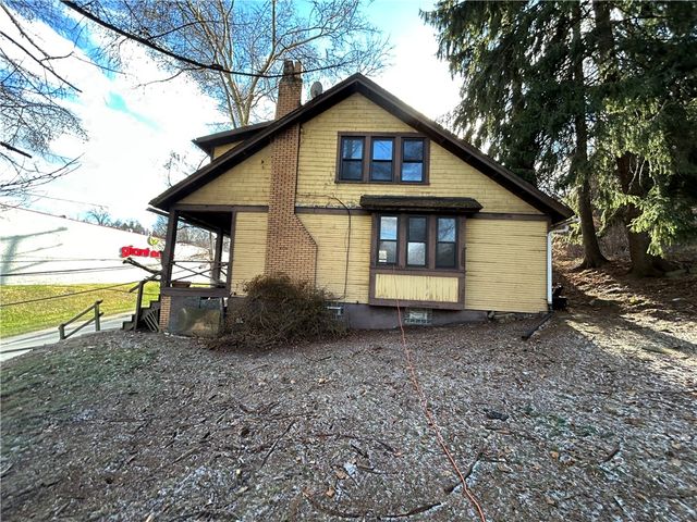 35 Verona Rd, Penn Hills, PA 15235