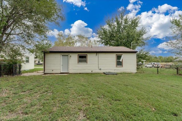 2229 E 53rd, Wichita, KS 67216