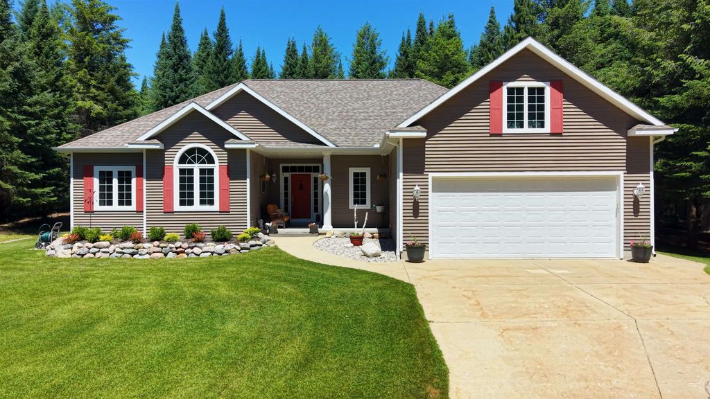8540 Beland Boulevard, Forest Home Twp, MI 49515