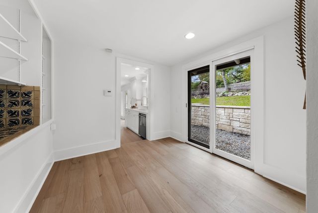 3415 Shinoak DR, Austin, TX 78731