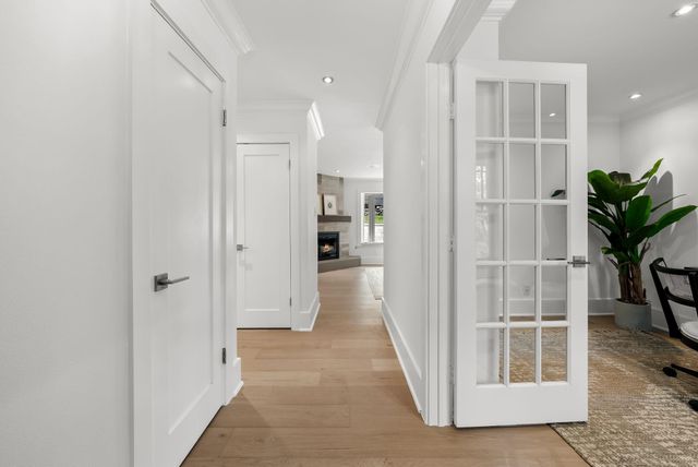 3415 Shinoak DR, Austin, TX 78731