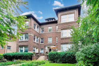 426 Washington Boulevard 3W, Oak Park, IL 60302
