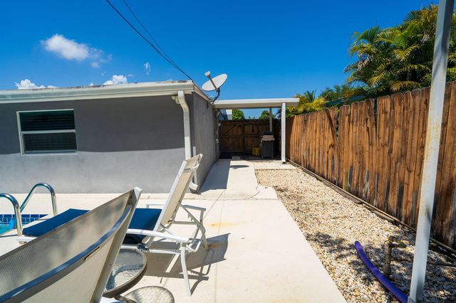 4386 Bamboo Drive, Palm Beach Gardens, FL 33410
