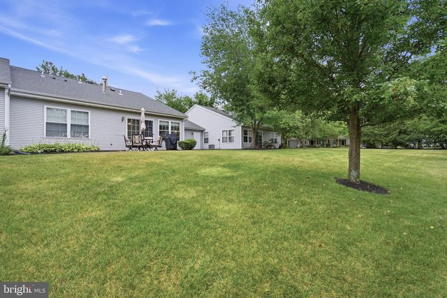 657 E CHANCERY LN, Absecon, NJ 08205