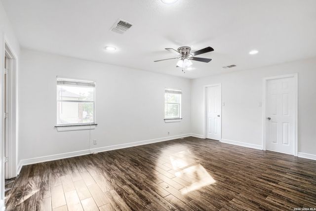 7627 Branston, San Antonio, TX 78250