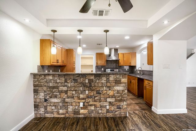 7627 Branston, San Antonio, TX 78250