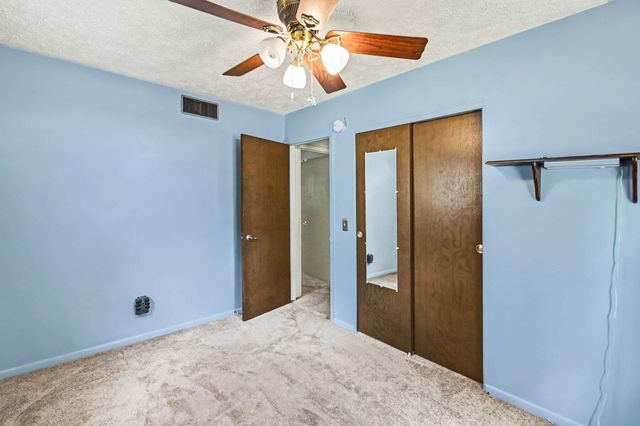 234 Trinity Circle, Lansing City, MI 48911