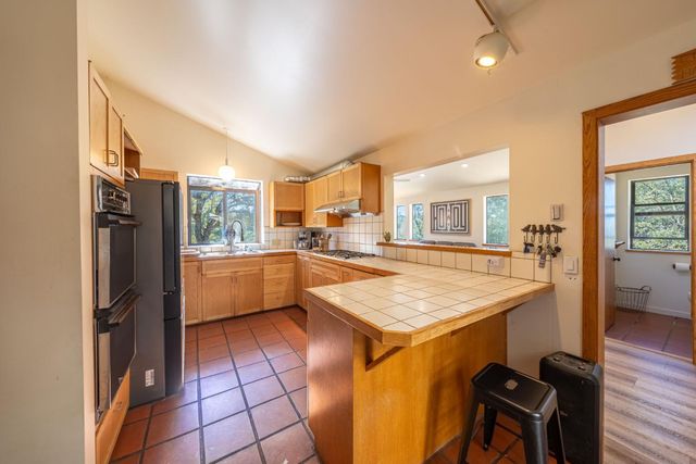 14514 Bald Mountain Rd, Penn Valley, CA 95946